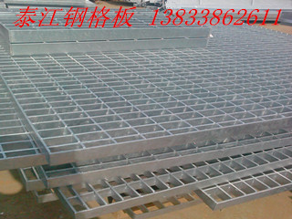 鋼格板廠在檢修馬道的施工與技術要求 鋼格板廠在檢修馬道的施工與技術要求