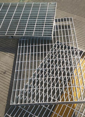 鋼格板廠家生產的鋼格柵板都有哪幾類 鋼格板廠家生產的鋼格柵板都有哪幾類