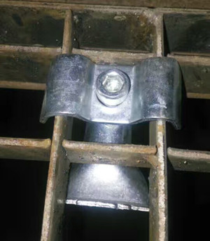 格柵板c安裝夾  鋼格板安裝夾的廠家 格柵板c安裝夾  鋼格板安裝夾的廠家