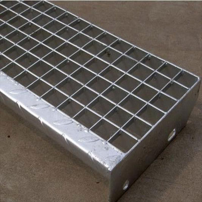 平臺踏步鋼格板是怎樣產生重量的差異的 平臺踏步鋼格板是怎樣產生重量的差異的